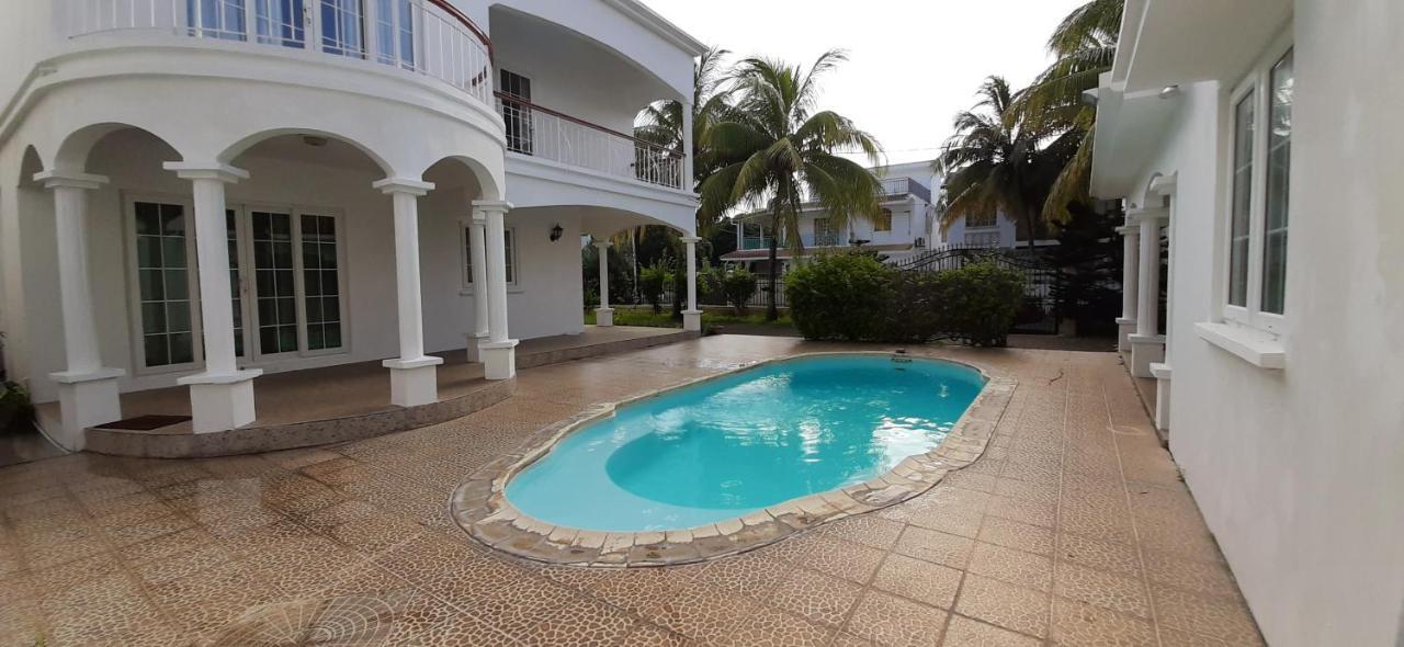 Villa Le Mirage A 150M De La Plage Flic en Flac Luaran gambar